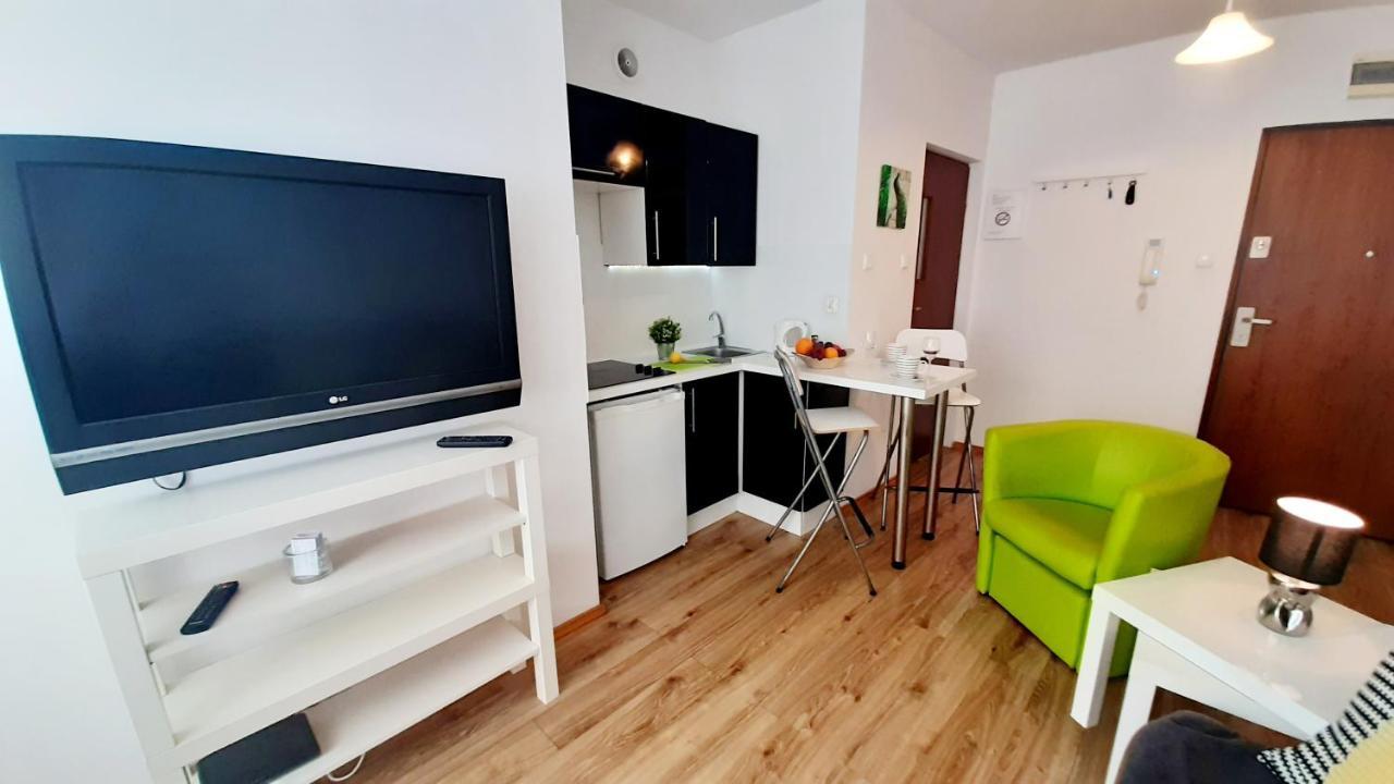 Apartament Z Balkonem I Bezplatnym Parkingiem Danzig Exterior foto