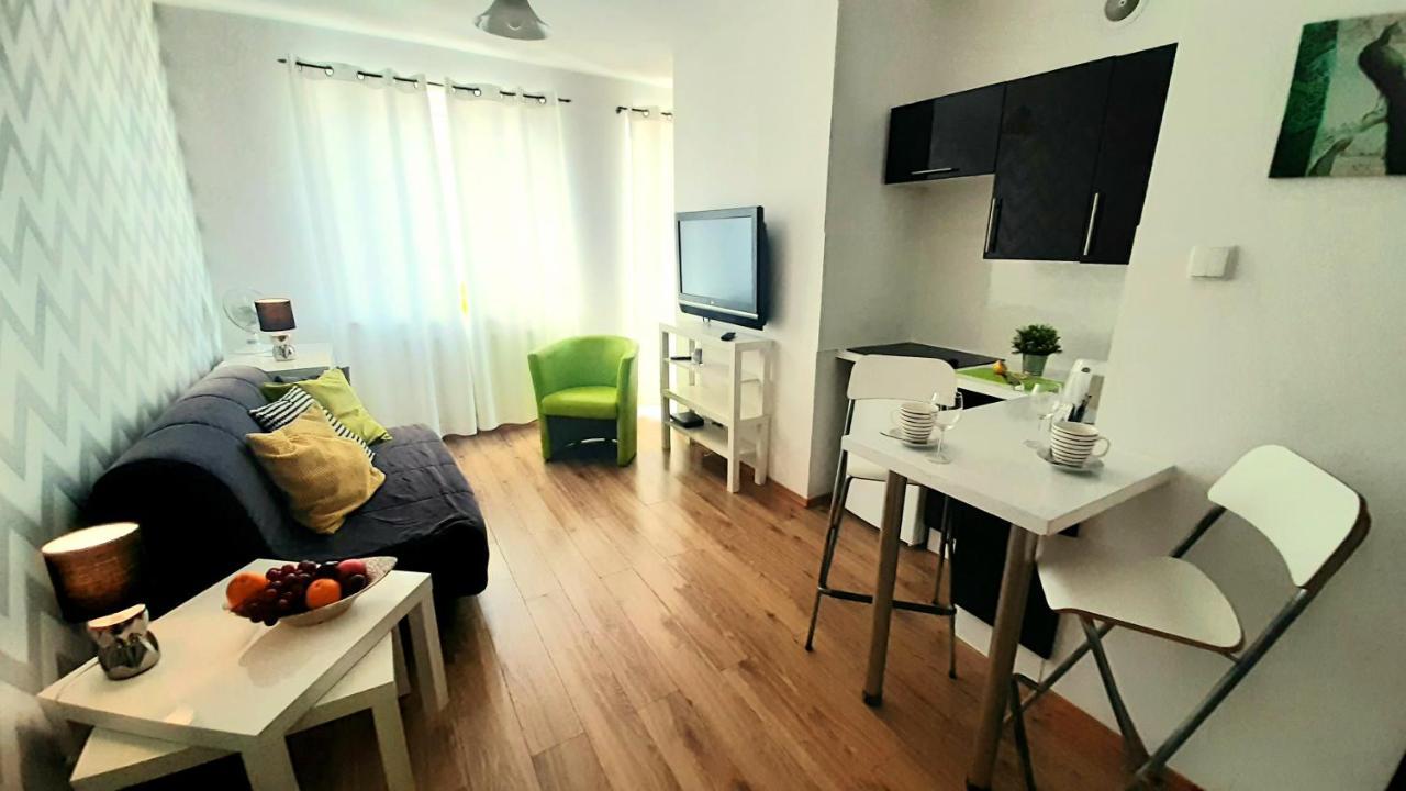 Apartament Z Balkonem I Bezplatnym Parkingiem Danzig Exterior foto