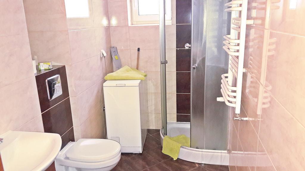 Apartament Z Balkonem I Bezplatnym Parkingiem Danzig Exterior foto
